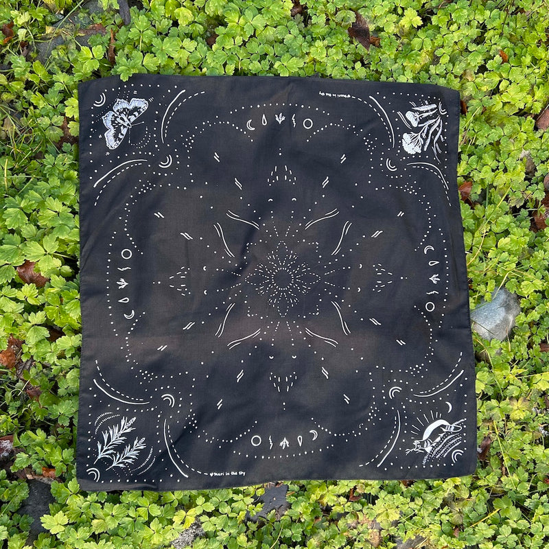 ORGANIC COTTON READING CLOTH WITH LIMITED TIME FREE DECK POUCH