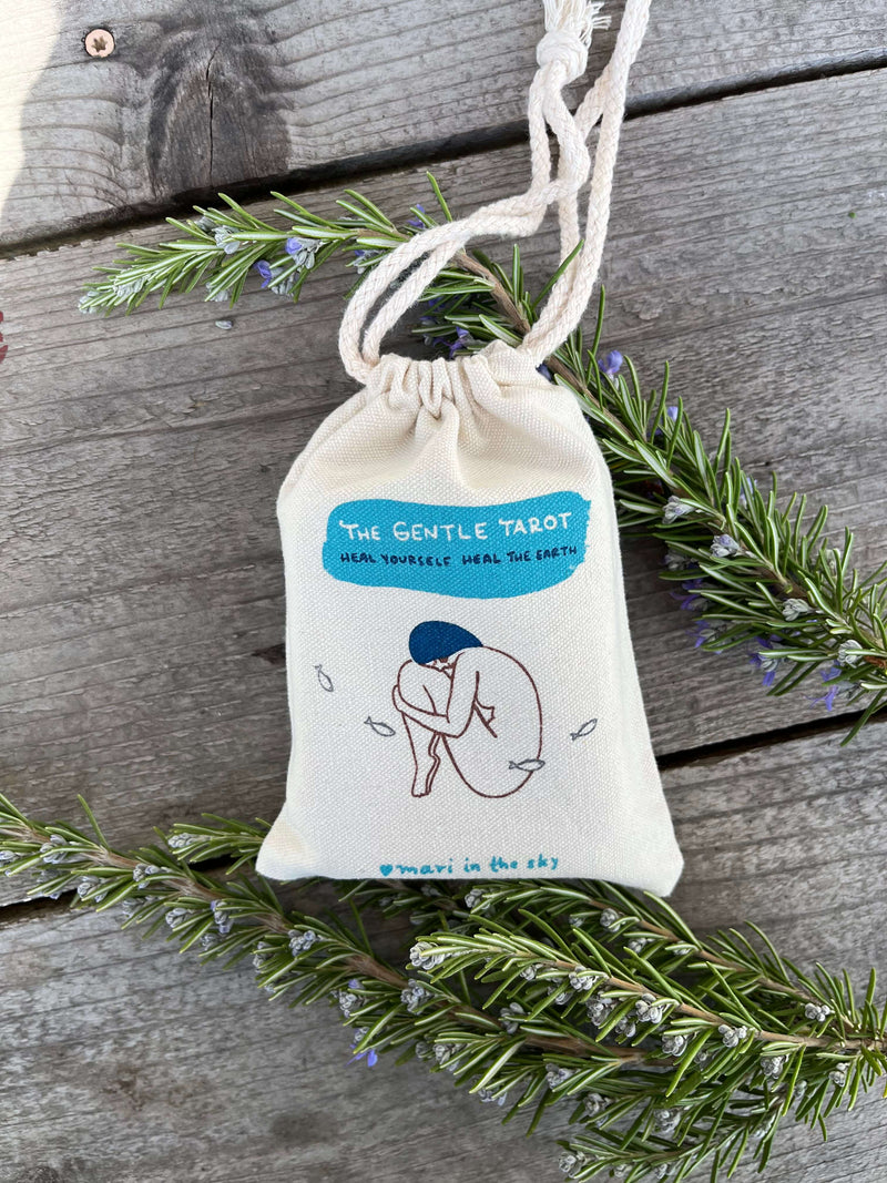 30% OFF FLASH SALE - THE GENTLE TAROT POCKET DECK