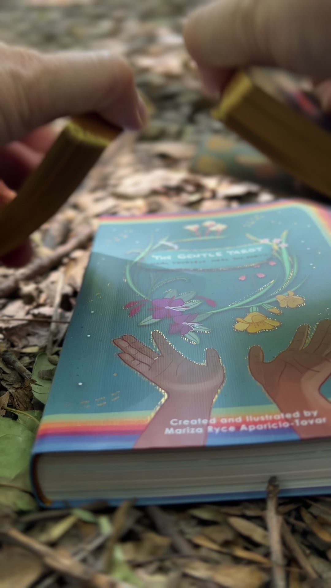 30% OFF FLASH SALE - THE GENTLE TAROT POCKET DECK